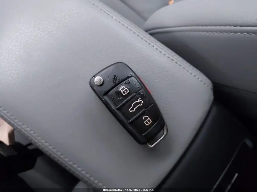 2018 AUDI Q3 2.0T PREMIUM/2.0T SPORT PREMIUM