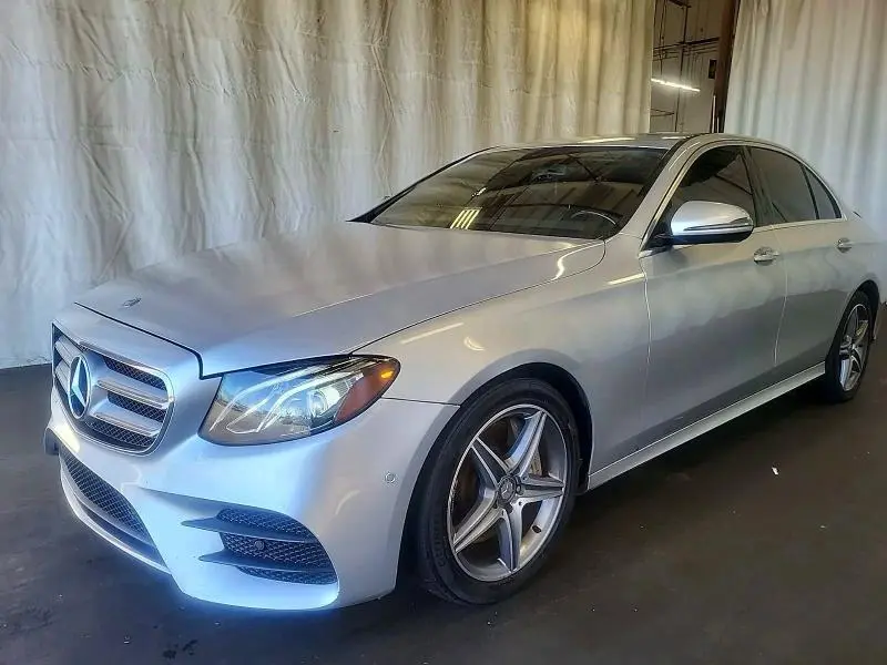 2017 MERCEDES-BENZ E 300  