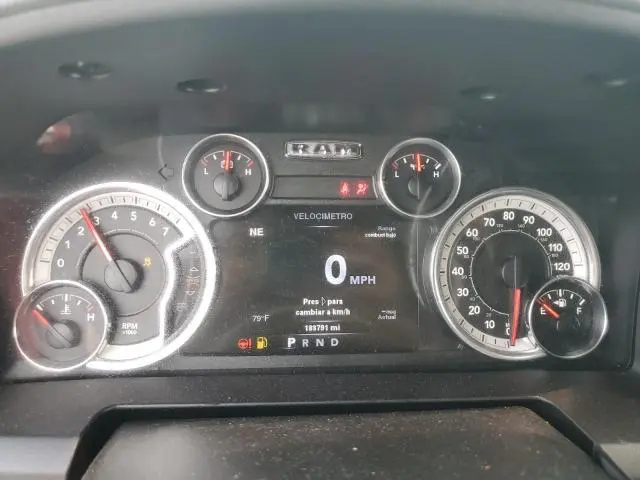 2013 RAM 1500 SLT  