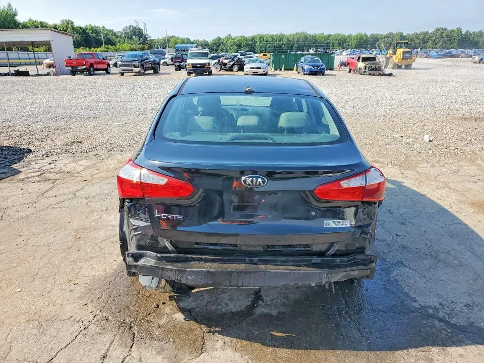 2014 KIA FORTE LX  