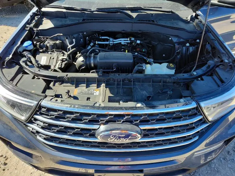 2021 FORD EXPLORER XLT  