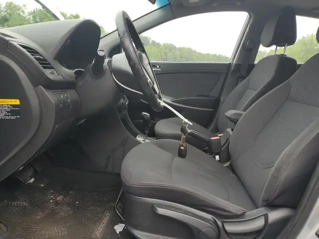 2013 HYUNDAI ACCENT GLS  
