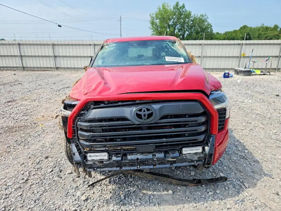 2026 TOYOTA TUNDRA SR5  