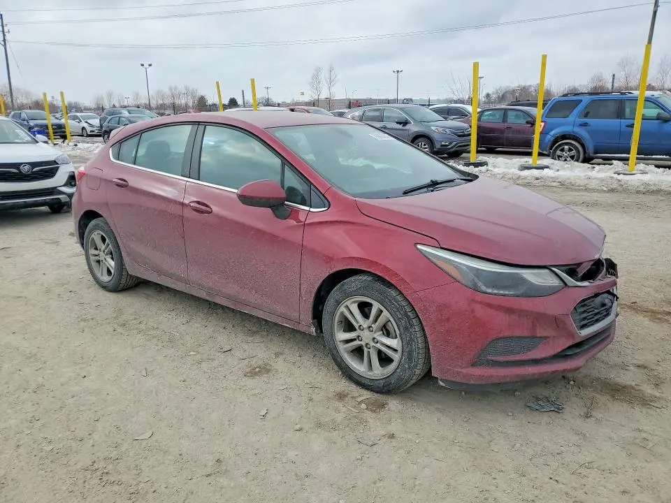 2018 CHEVROLET CRUZE LT  
