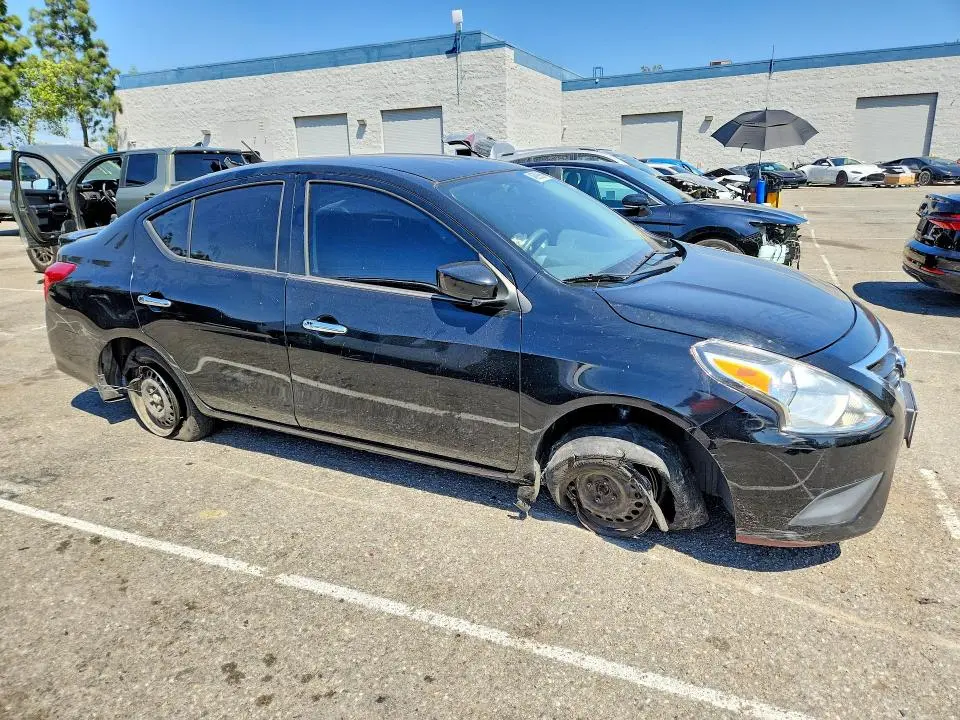 2017 NISSAN VERSA 1.6 SV  