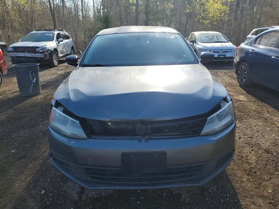 2012 VOLKSWAGEN JETTA BASE  