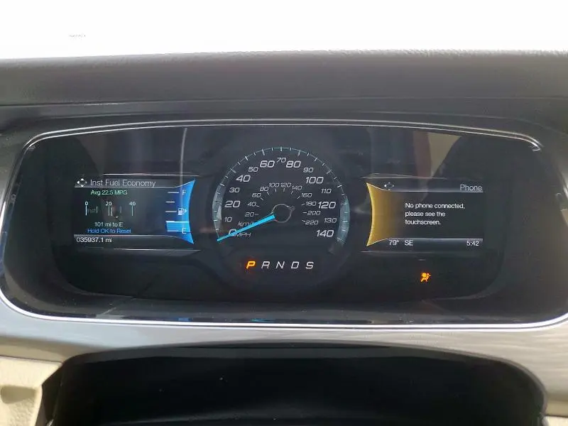 2017 FORD TAURUS SEL  
