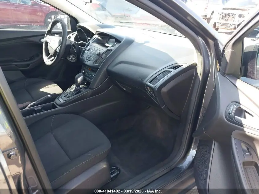 2018 FORD FOCUS SE
