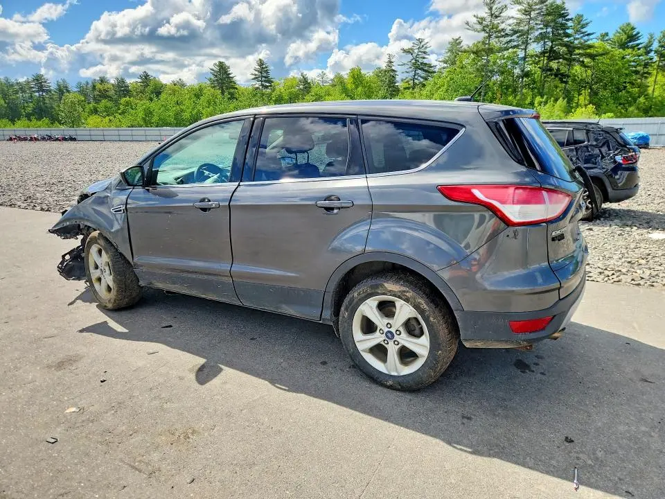 2016 FORD ESCAPE SE  