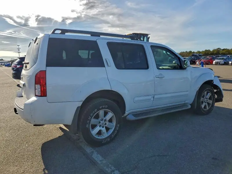 2012 NISSAN PATHFINDER S  
