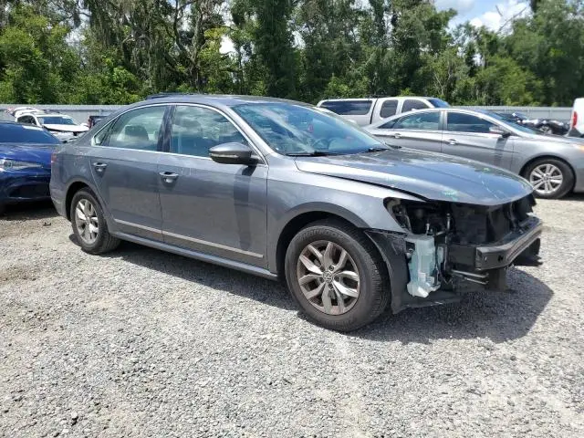 2017 VOLKSWAGEN PASSAT S  