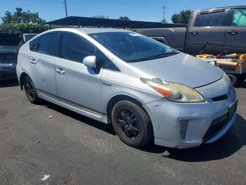 2011 TOYOTA PRIUS TWO  