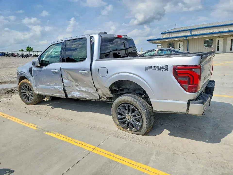 2024 FORD F150 LARIAT  