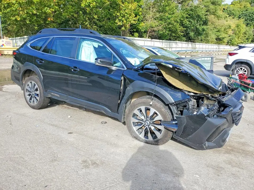 2023 SUBARU OUTBACK LIMITED  