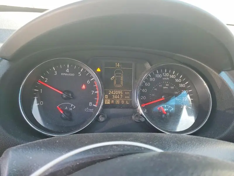 2013 NISSAN ROGUE S  