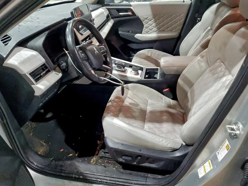 2023 MITSUBISHI OUTLANDER SEL  