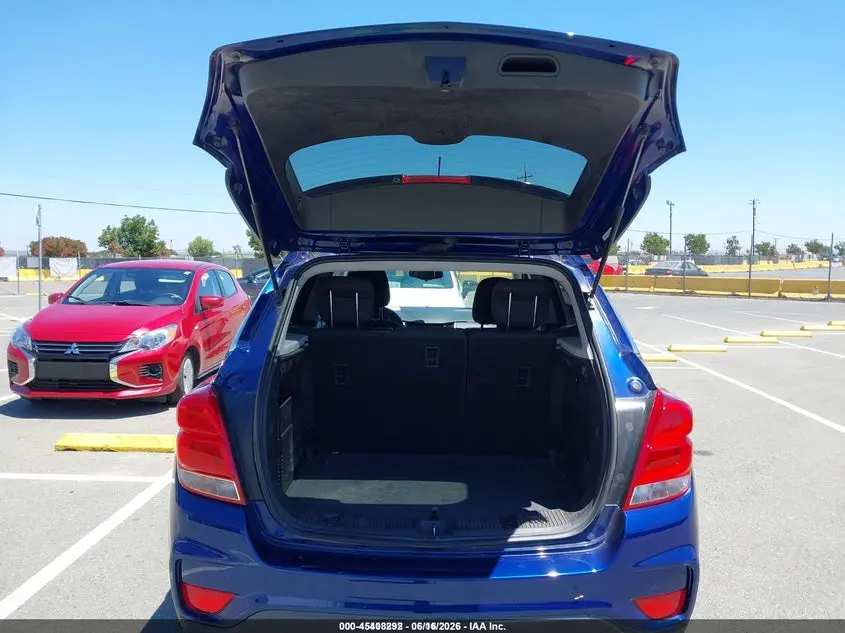 2017 CHEVROLET TRAX LT