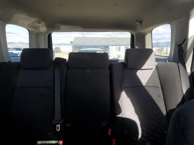 2010 TOYOTA 4RUNNER SR5  