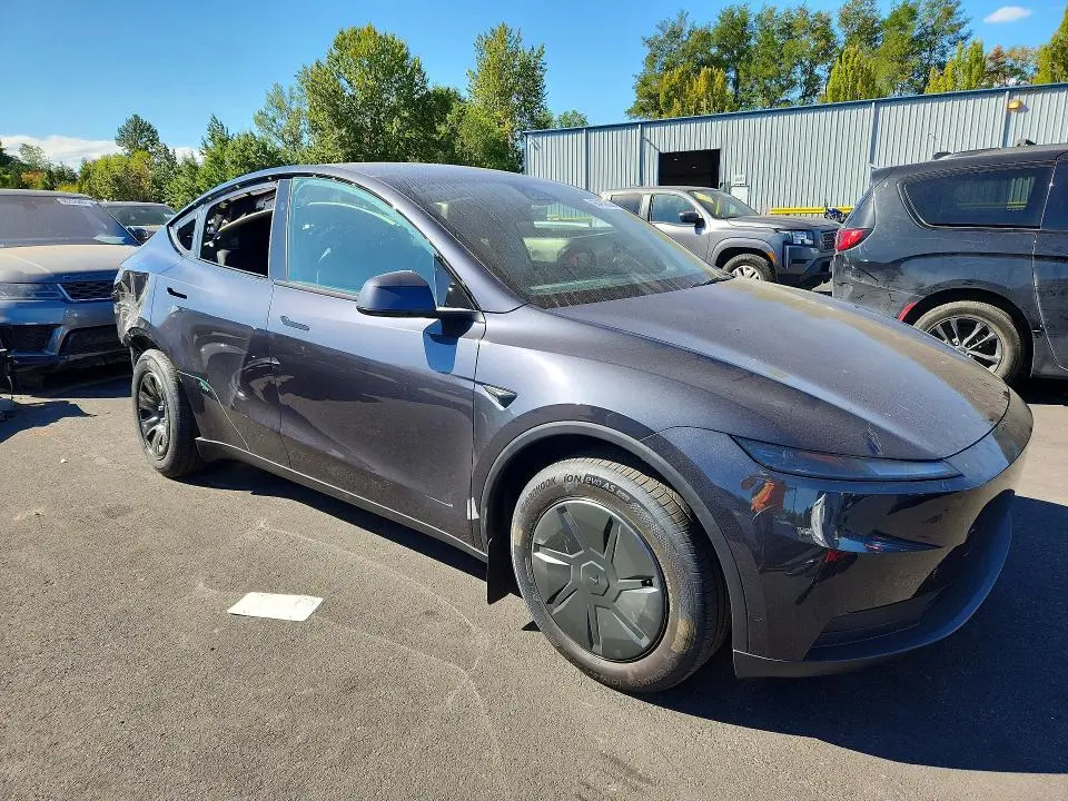 2026 TESLA MODEL Y   