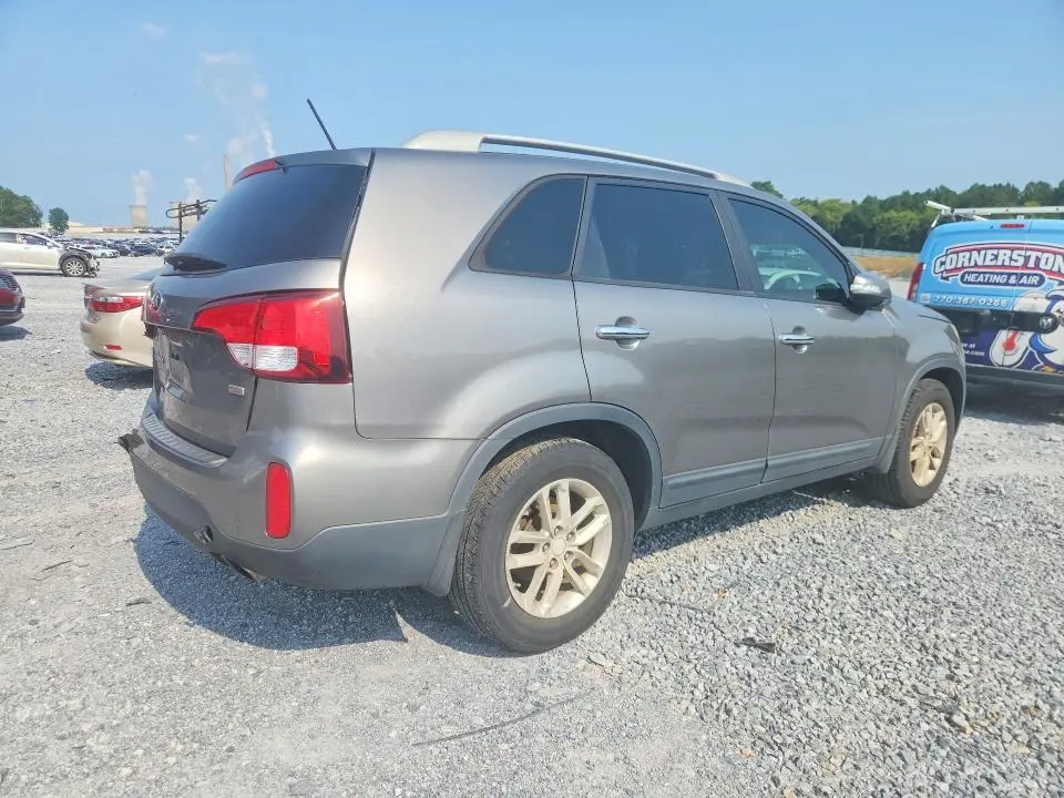2015 KIA SORENTO LX  
