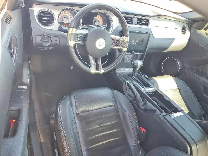 2011 FORD MUSTANG GT  