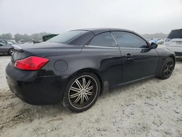 2011 INFINITI G37 BASE  