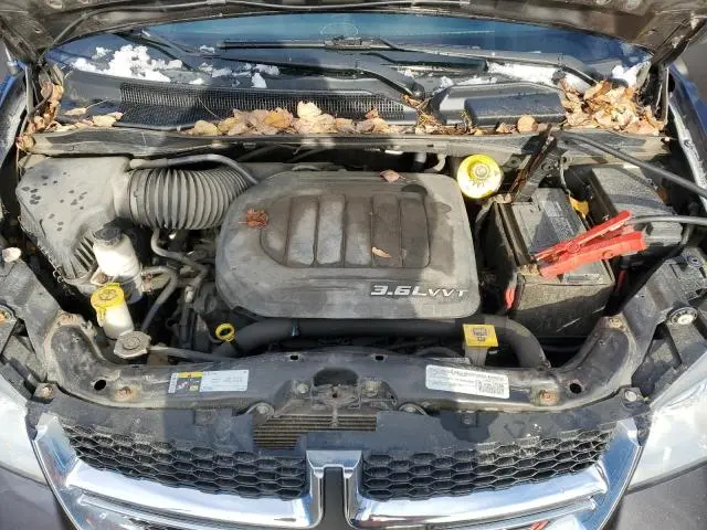 2015 DODGE GRAND CARAVAN SE  