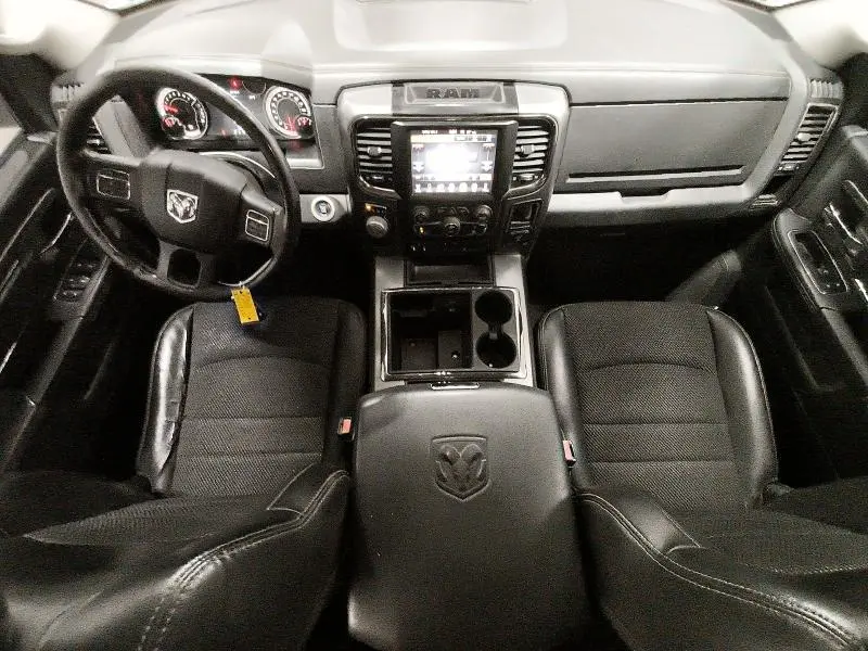 2015 RAM 1500 SPORT  