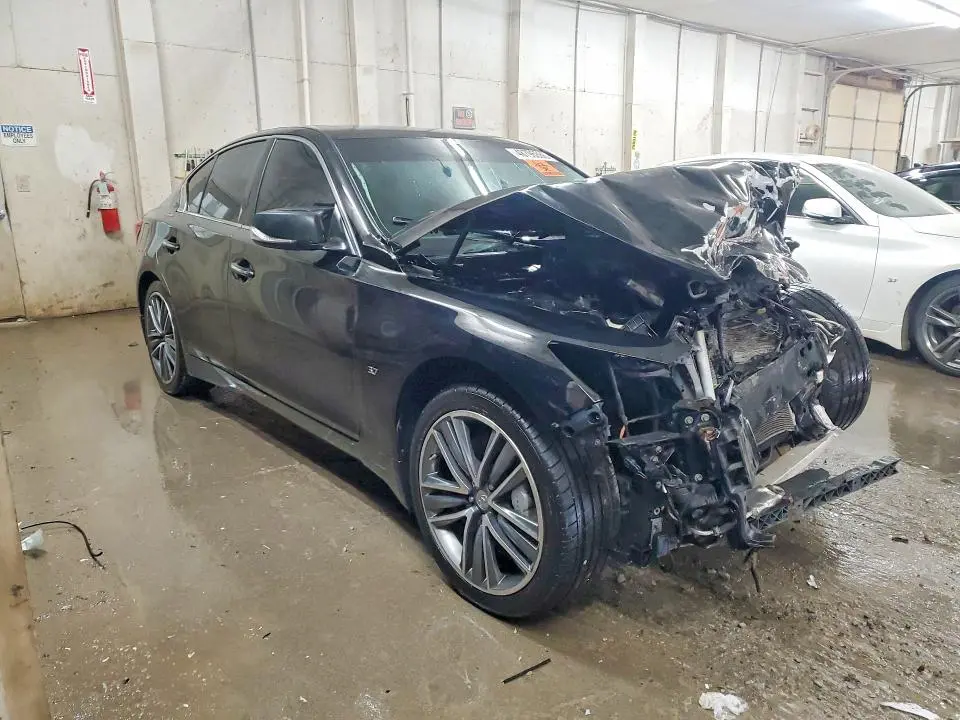 2015 INFINITI Q50 SPORT  