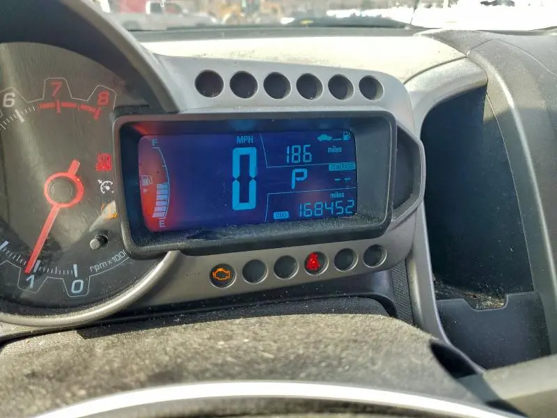 2016 CHEVROLET SONIC LT  