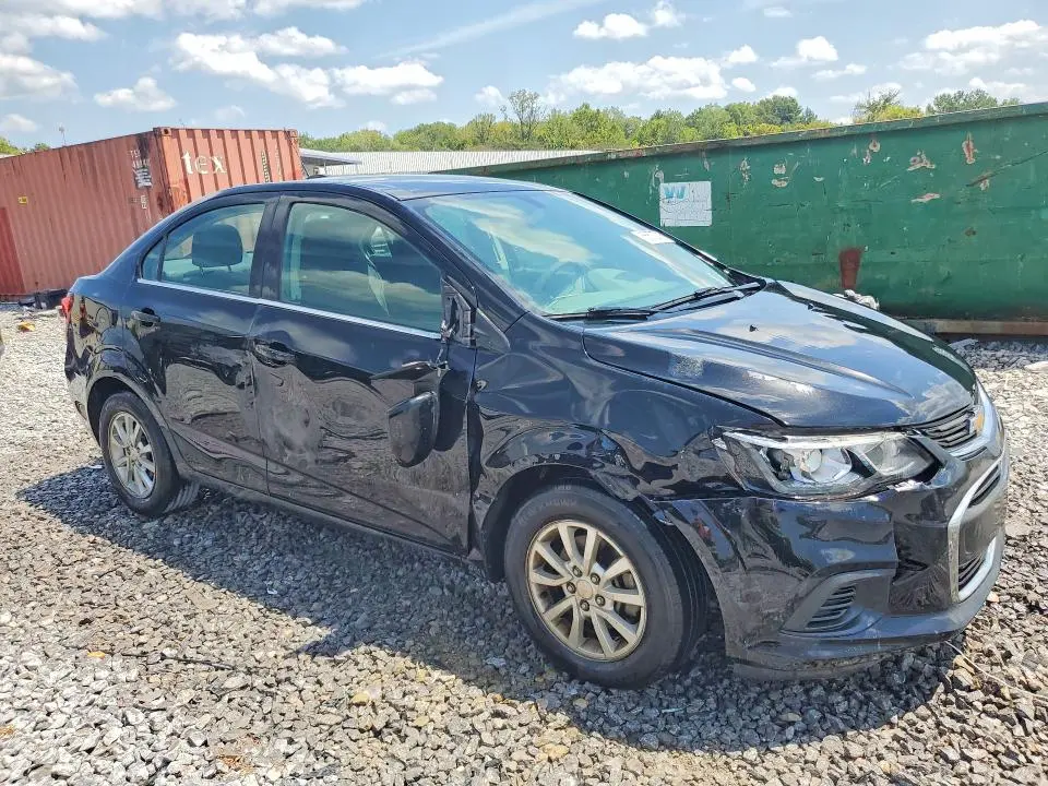 2017 CHEVROLET SONIC LT  