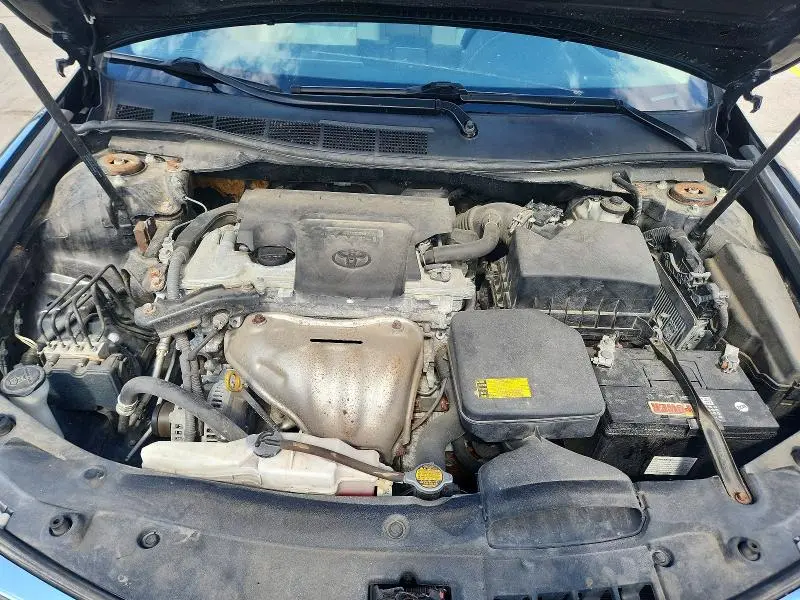 2014 TOYOTA CAMRY XLE  