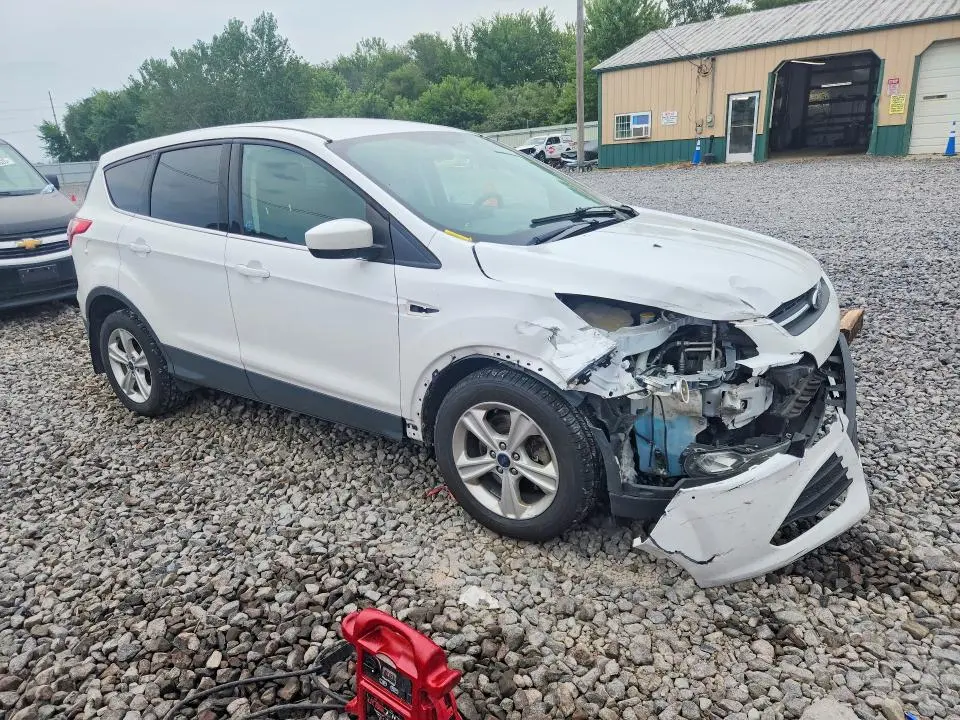 2014 FORD ESCAPE SE  