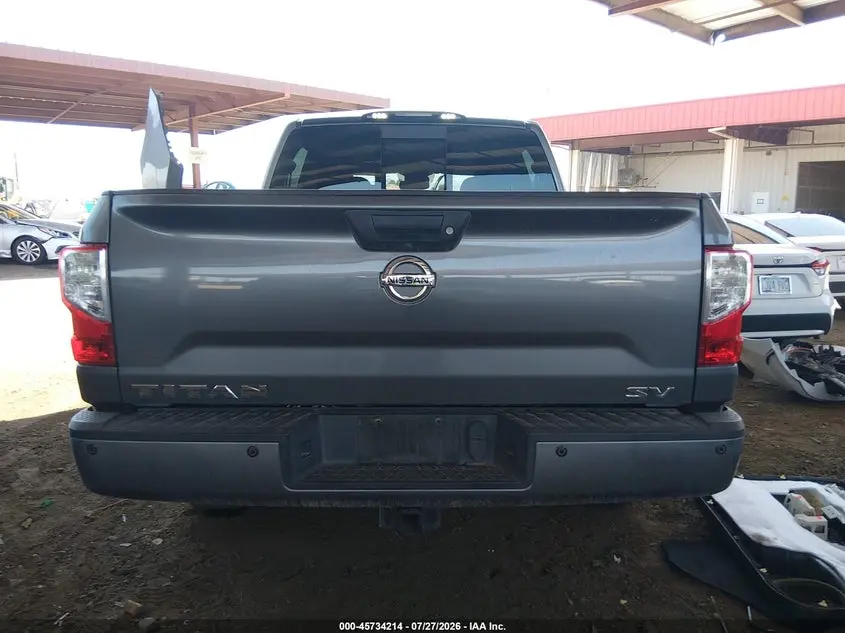2017 NISSAN TITAN SV