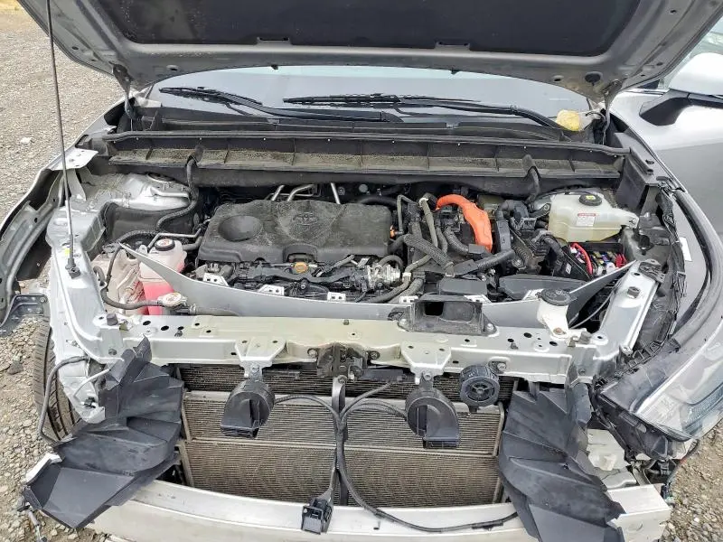 2022 TOYOTA HIGHLANDER HYBRID LE  