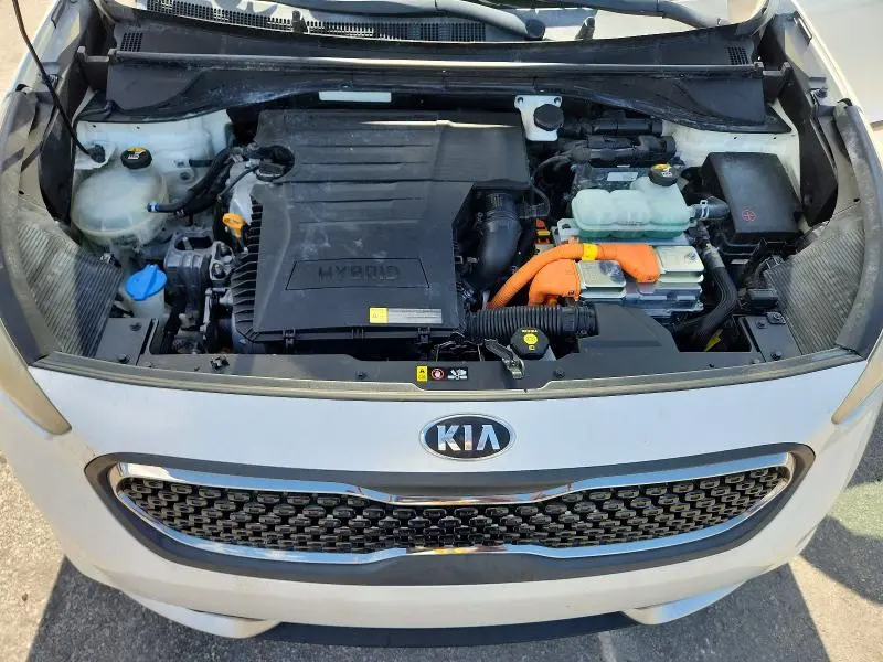 2018 KIA NIRO LX  