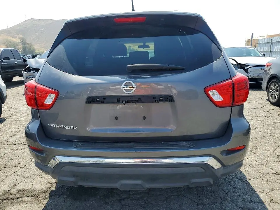 2017 NISSAN PATHFINDER S  