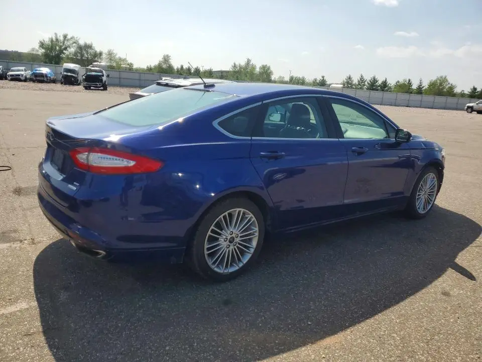 2015 FORD FUSION SE  