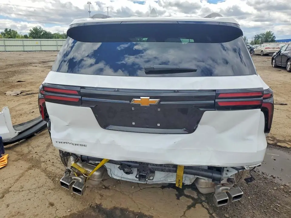 2025 CHEVROLET TRAVERSE LT  