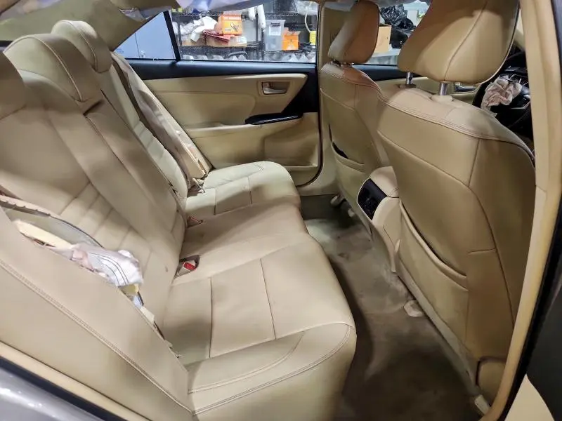 2015 TOYOTA CAMRY LE  