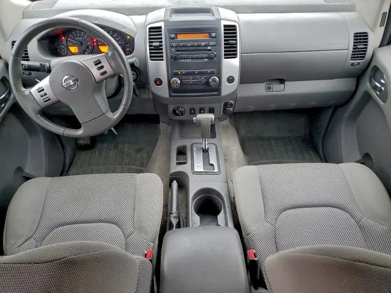 2012 NISSAN FRONTIER S  