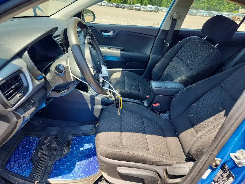 2023 KIA RIO S  