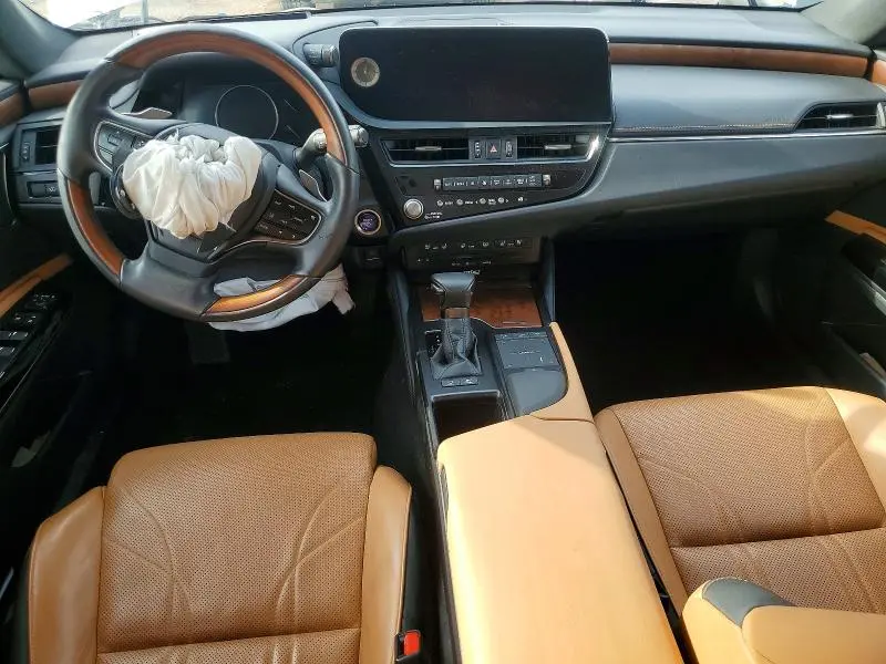 2022 LEXUS ES 300H ULTRA LUXURY  
