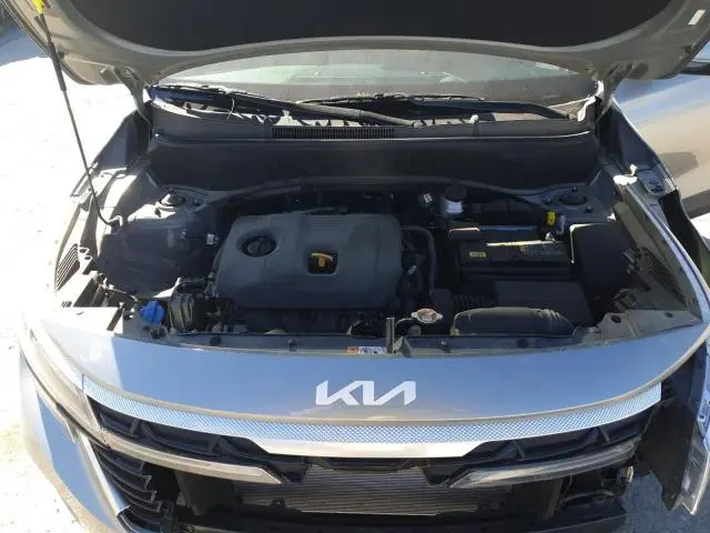 2024 KIA SELTOS EX