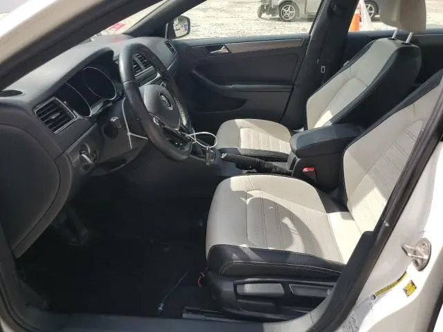 2016 VOLKSWAGEN JETTA SPORT  