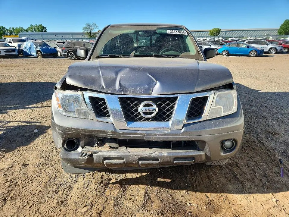 2019 NISSAN FRONTIER SV  