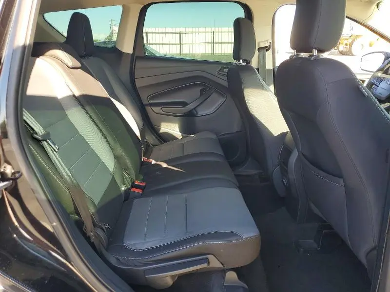 2019 FORD ESCAPE S  