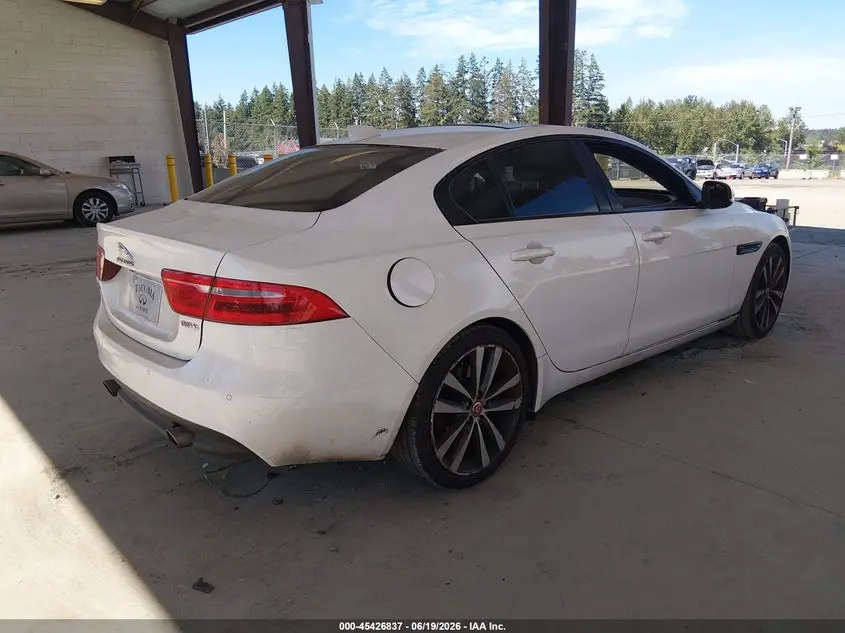 2017 JAGUAR XE 25T PRESTIGE