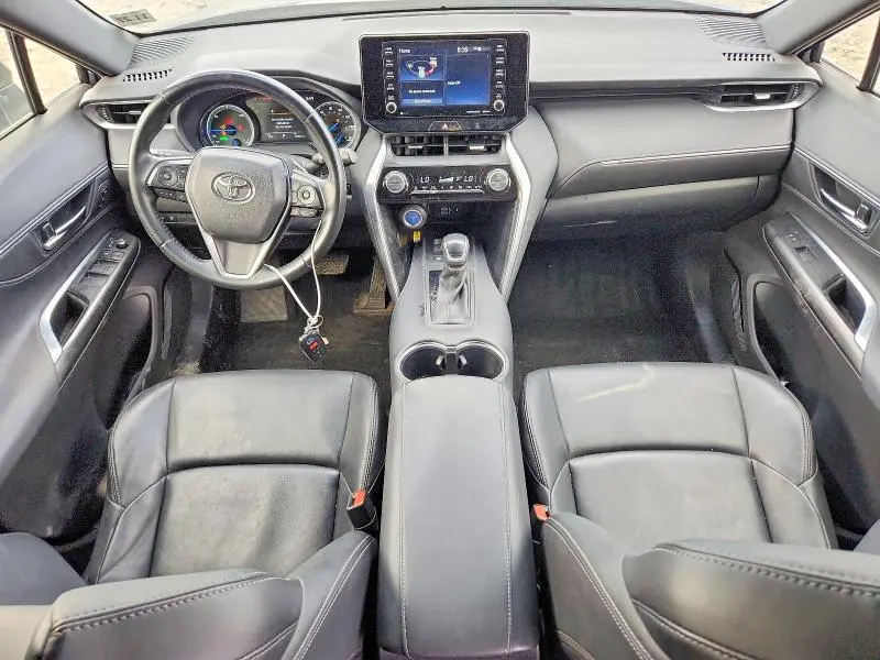 2022 TOYOTA VENZA XLE  