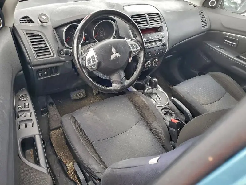 2011 MITSUBISHI OUTLANDER SPORT SE  